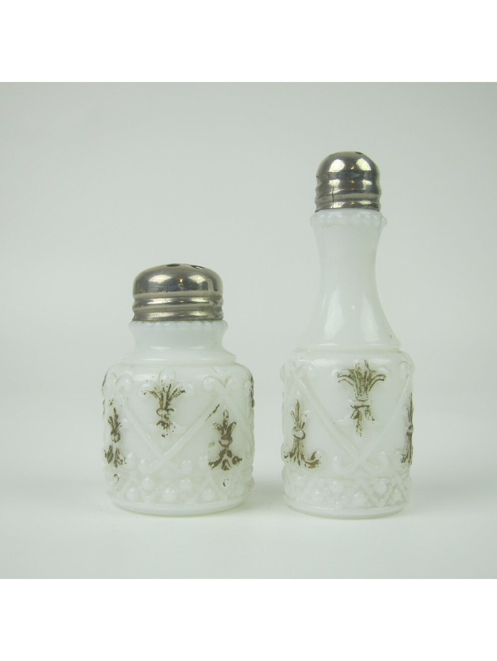 Antique EAPG Eagle Glass Milk Glass Salt & Pepper Shakers Gold Fleur De Lis